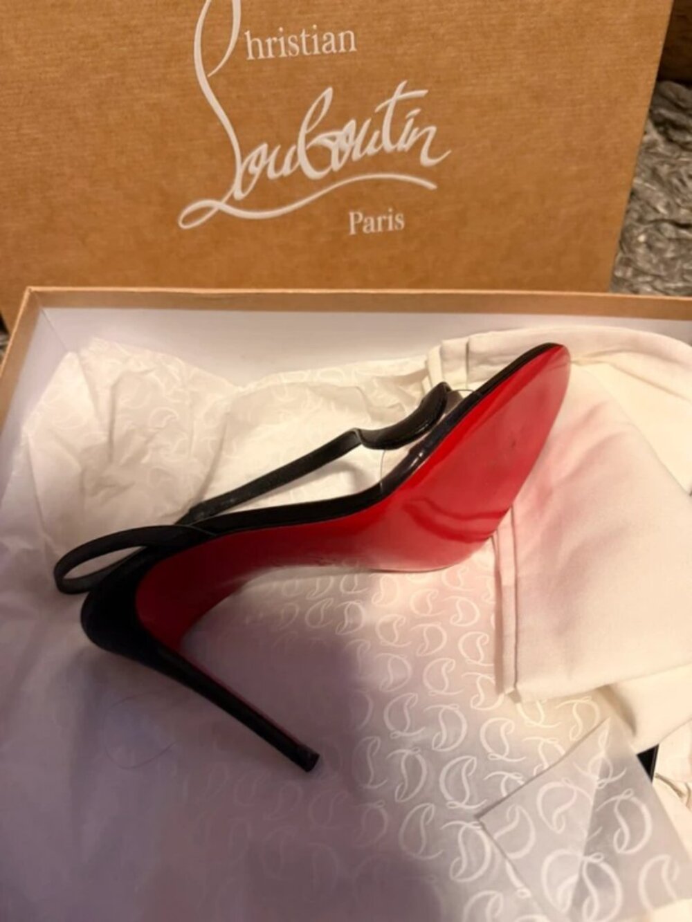 Red bottoms - Picture 3 of 3